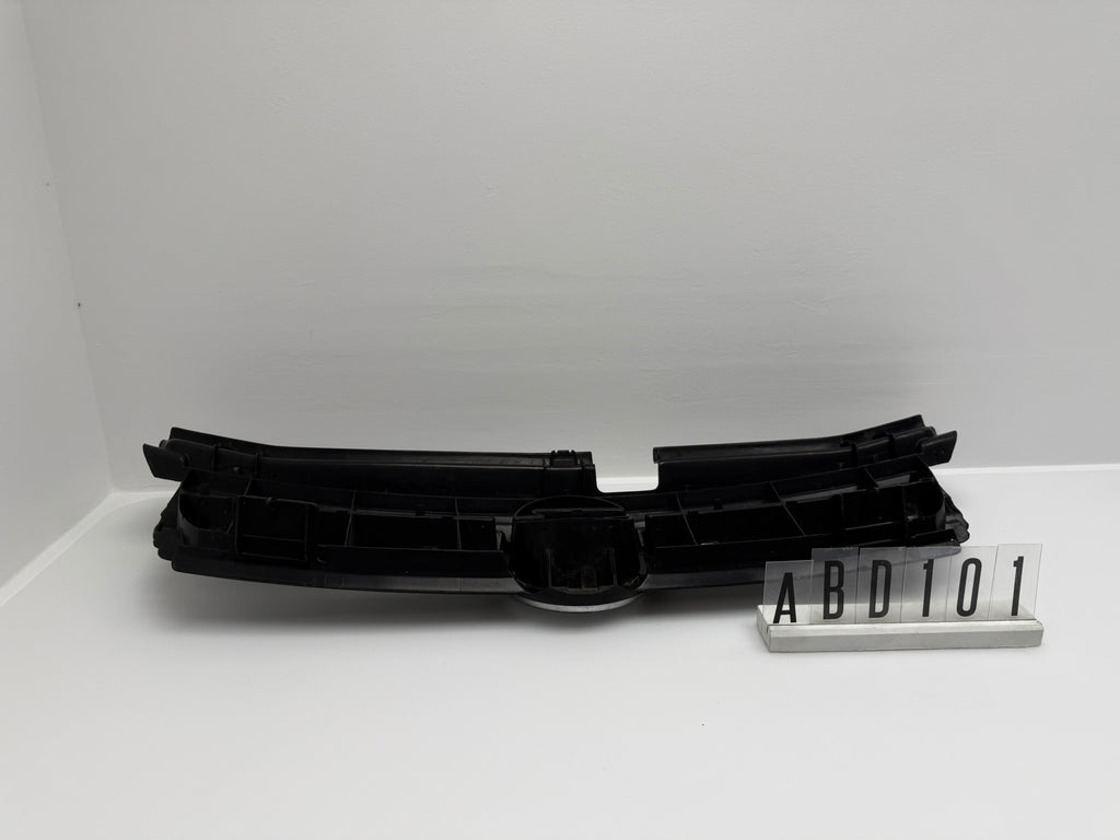 M ABD 90459940; ABD 1 01-02; 104-105 Opel Omega B Kühlergrill