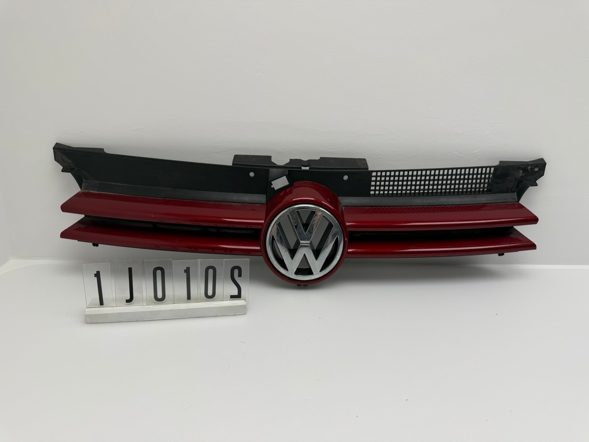 1J0 653 655 / G 1J0 853 651 H; 1J0 1 01-02; 112-113 VW Golf IV Kühlergrill