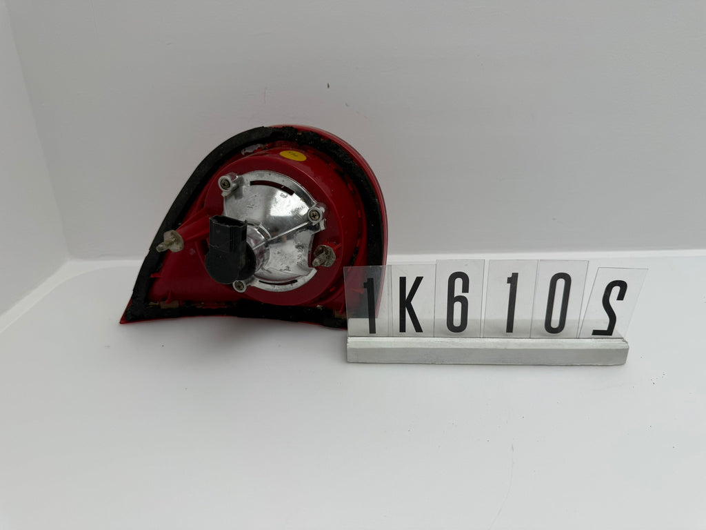 1K6945094J; 1K6 1(2) 02; 119  VW Golf 5 V  Rückleuchte innen rechts
