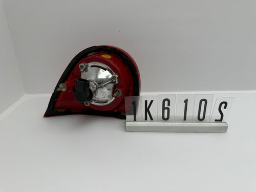 1K6945094J; 1K6 1(2) 02; 119  VW Golf 5 V  Rückleuchte innen rechts