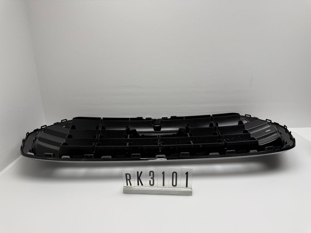 KK31-17B968 D / RK31-17B968-C; RK3 1 01; 122 Ford Transit Carado Camper Kühlergrill
