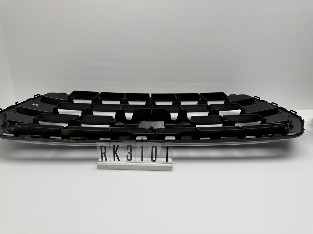 KK31-17B968 D / RK31-17B968-C; RK3 1 01; 122 Ford Transit Carado Camper Kühlergrill