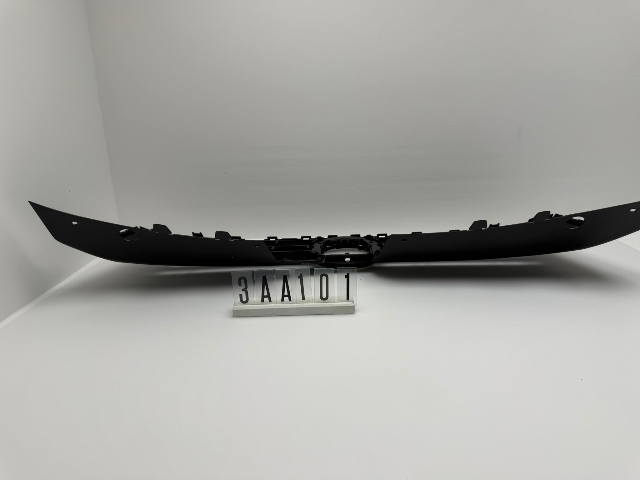3AA 853 651; 3AA 853 653; 3AA 1 01; 125 VW Passat B7 Kühlergrill