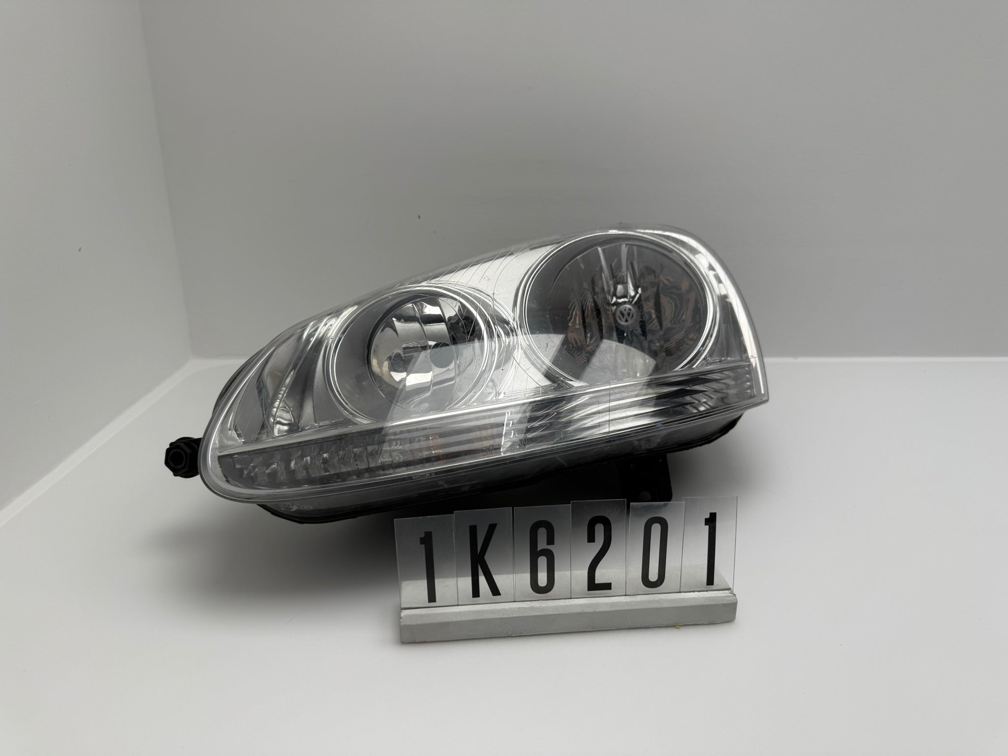 1K6 941 005 S; 1K6 2 01; 127 VW GOLF V SCHEINWERFER LINKS