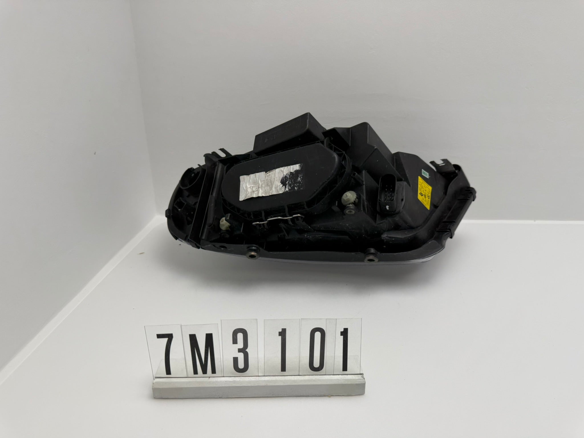 7M3941015; 7M3 1(2) 01; 130 VW Sharan Scheinwerfer Rechts