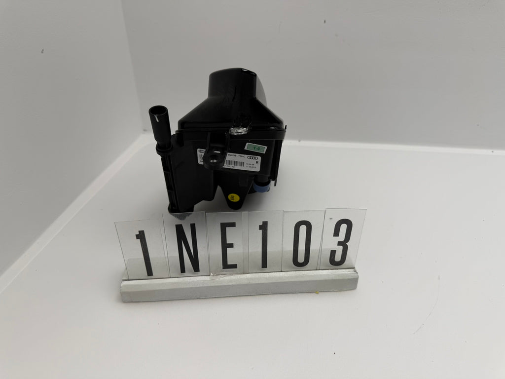 1NE 010.832-10; 1NE 2 03-04; 14-15  AUDI A3 8VA/8VF Nebelscheinwerfer