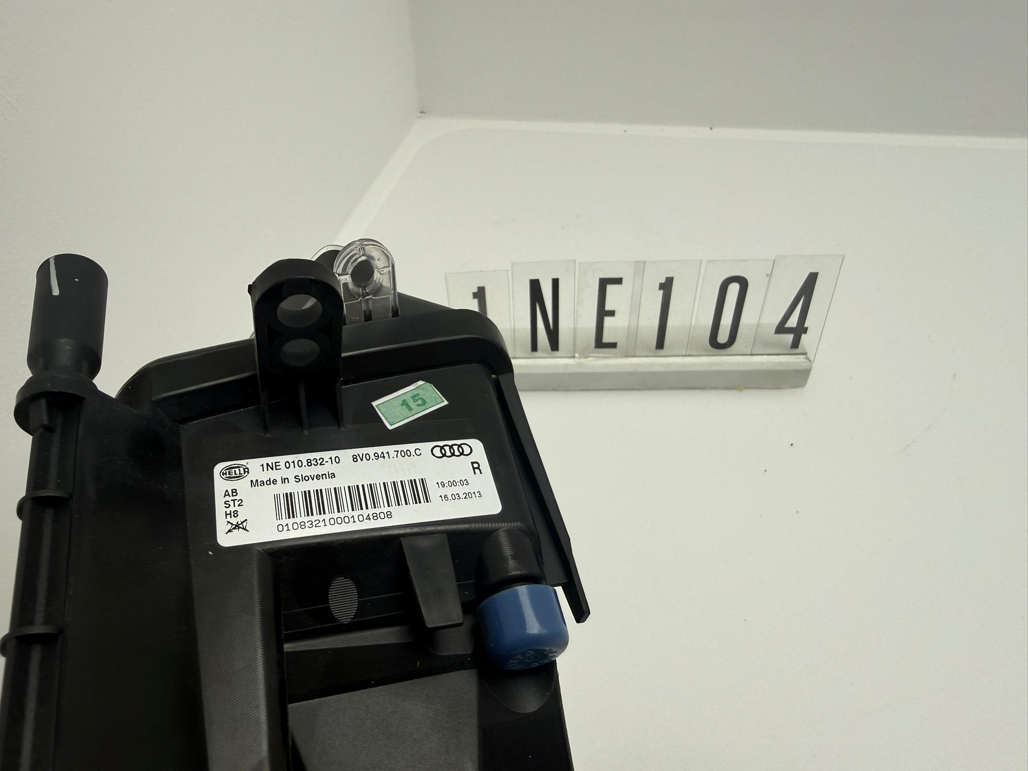 1NE 010.832-10; 1NE 2 03-04; 14-15  AUDI A3 8VA/8VF Nebelscheinwerfer