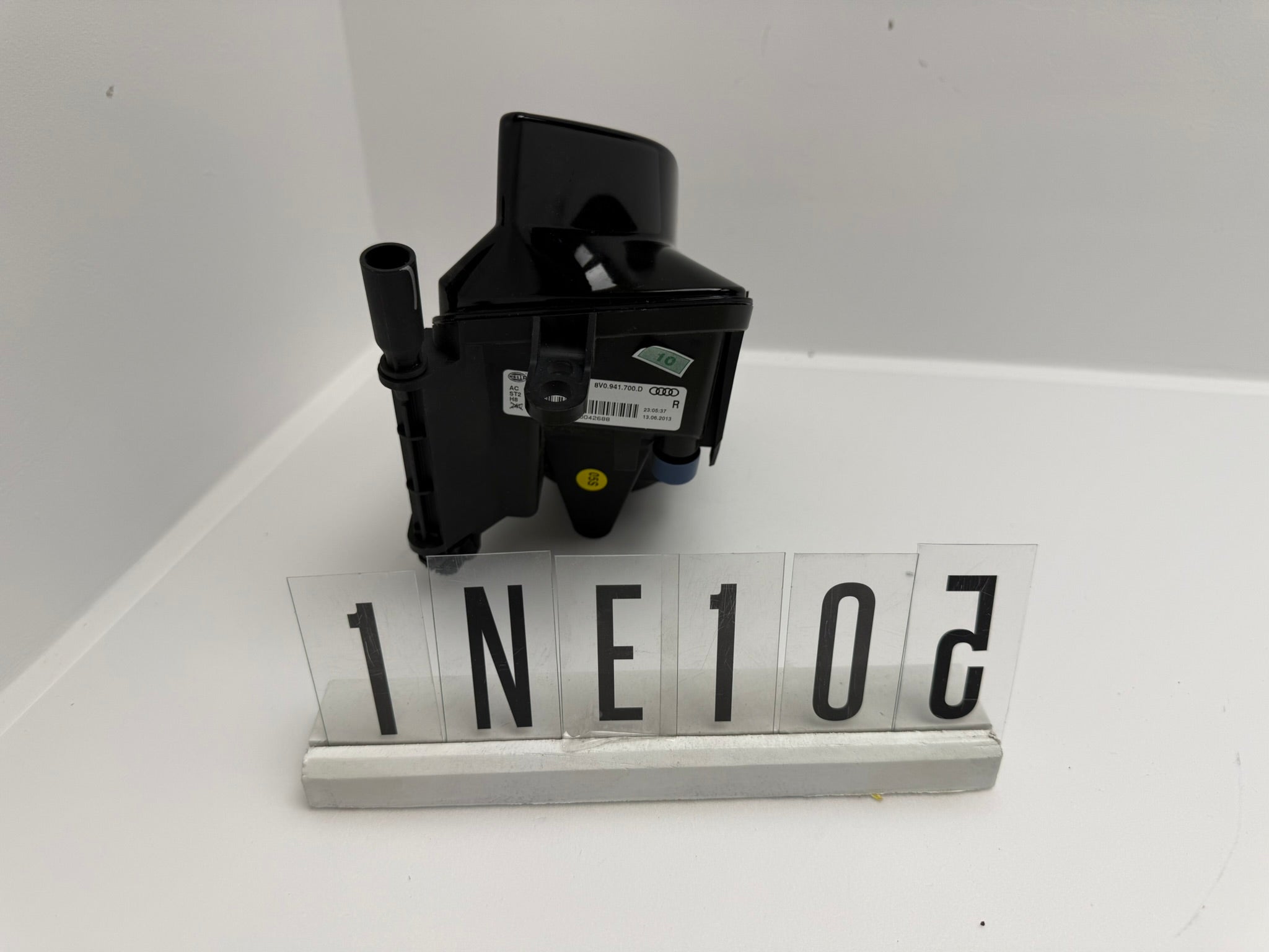 1NE 010.832-12; 1NE 2 05; 10 AUDI A3 8V1 Nebelscheinwerfer
