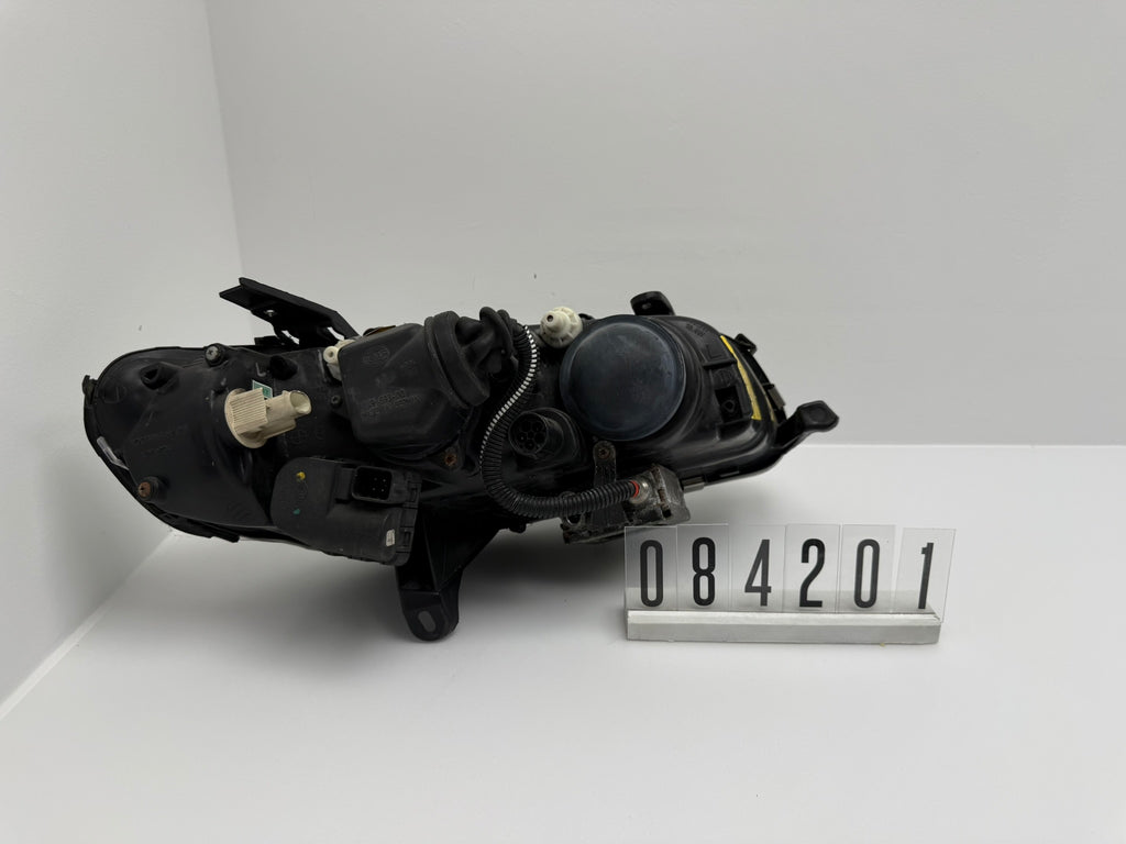 084421115 L; 084 2 01; 137 OPEL OMEGA B  (99-03) Scheinwerfer links