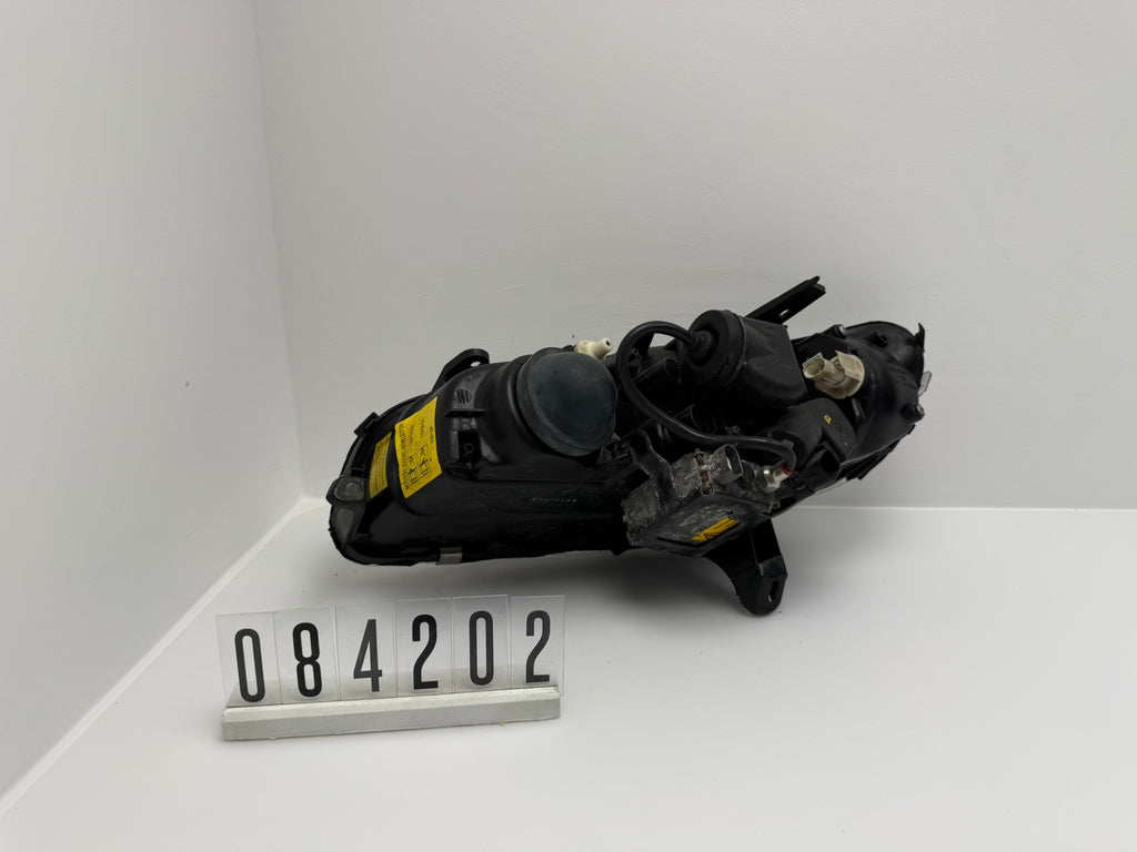 084421115 R; 084 2 02; 138 OPEL OMEGA B  (99-03) Scheinwerfer Rechts