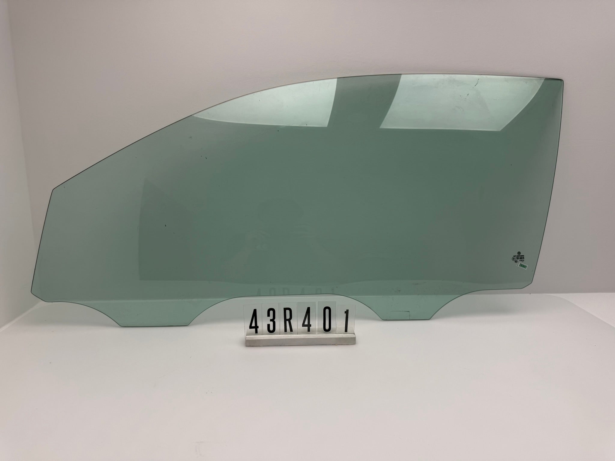 43R-000479; 43R 4 01; 141  VW Polo 9N1 Bj.05 3 Türer vorne links Seitenscheibe