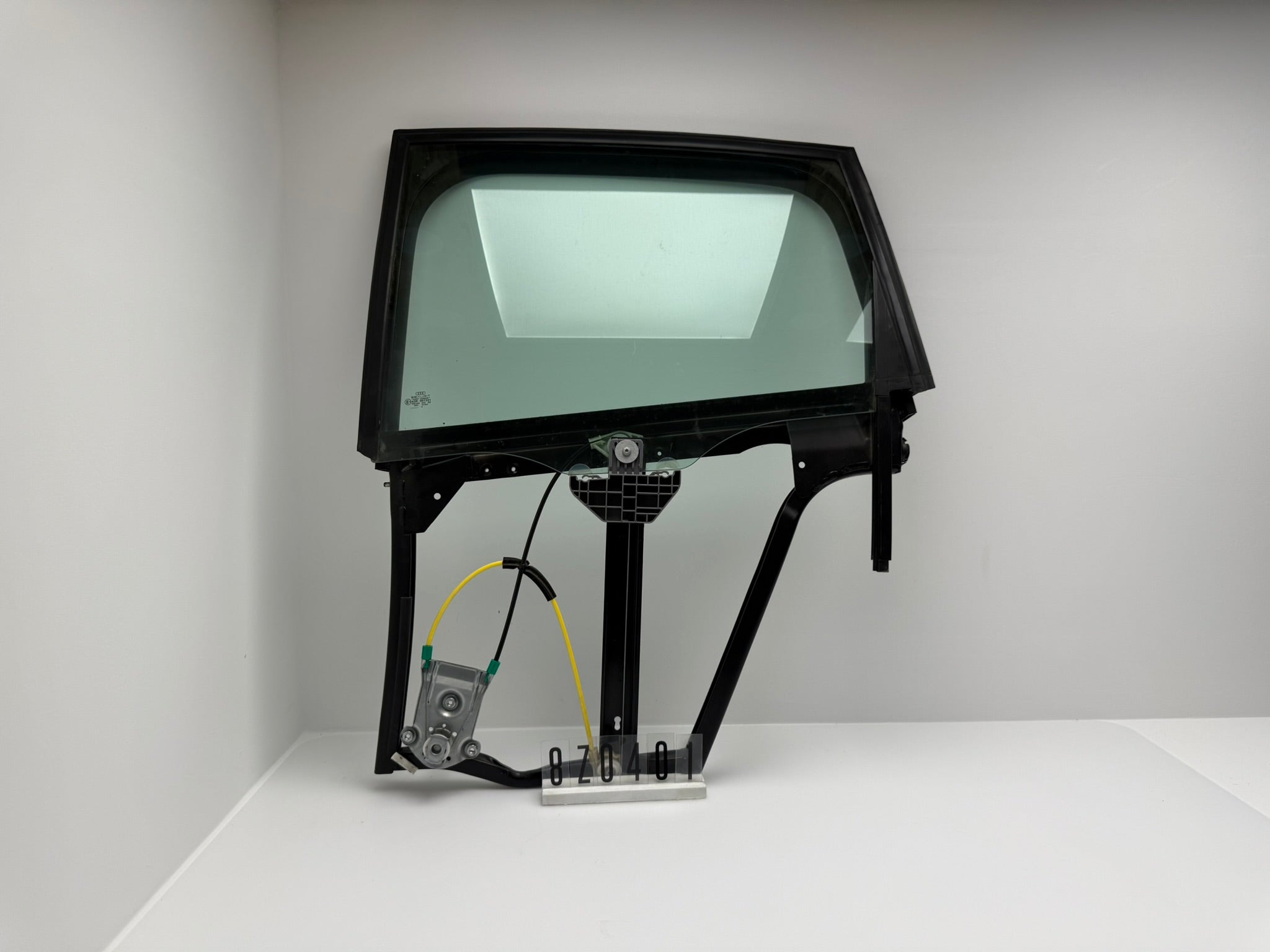 8Z0839753B; 8Z0 4 01; 142 Audi A2 Tür mit Fenster