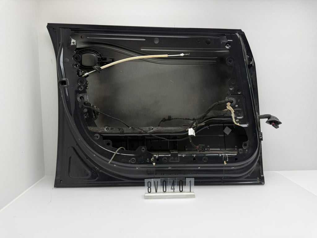 8V0 831 511 A; 8VO 4 01; 143 AUDI A2 8Z LINKE VORDERE TÜR
