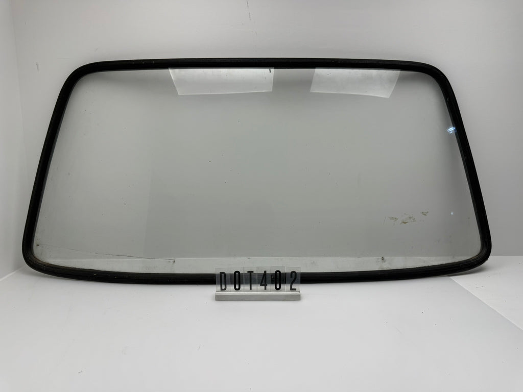 DOT-32-M40-AS2; DOT 4 02; 144-2 Opel Rekord C / Commodore A Frontscheibe