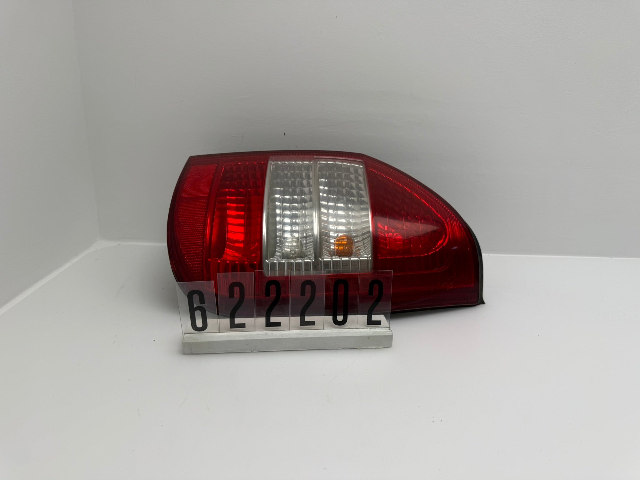 62281; 622 2 02; 149 Opel Zafira A Heckleuchte Rechts