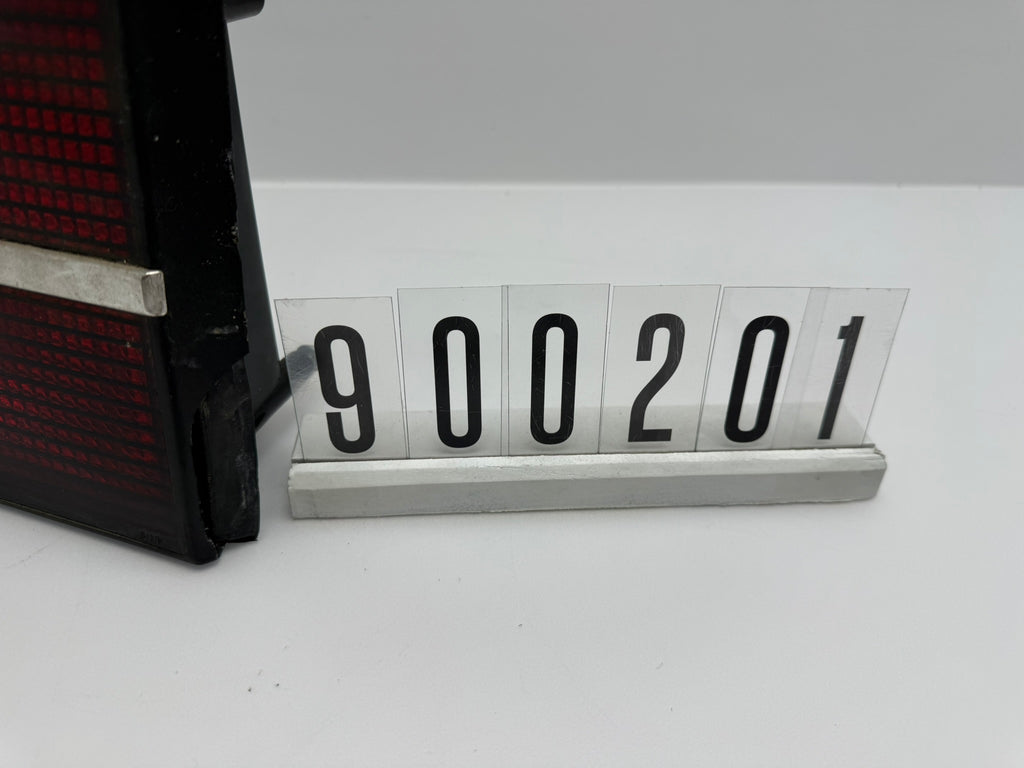 GM 90045093; 900 2 01;152  Opel Monza A Rückleuchte links