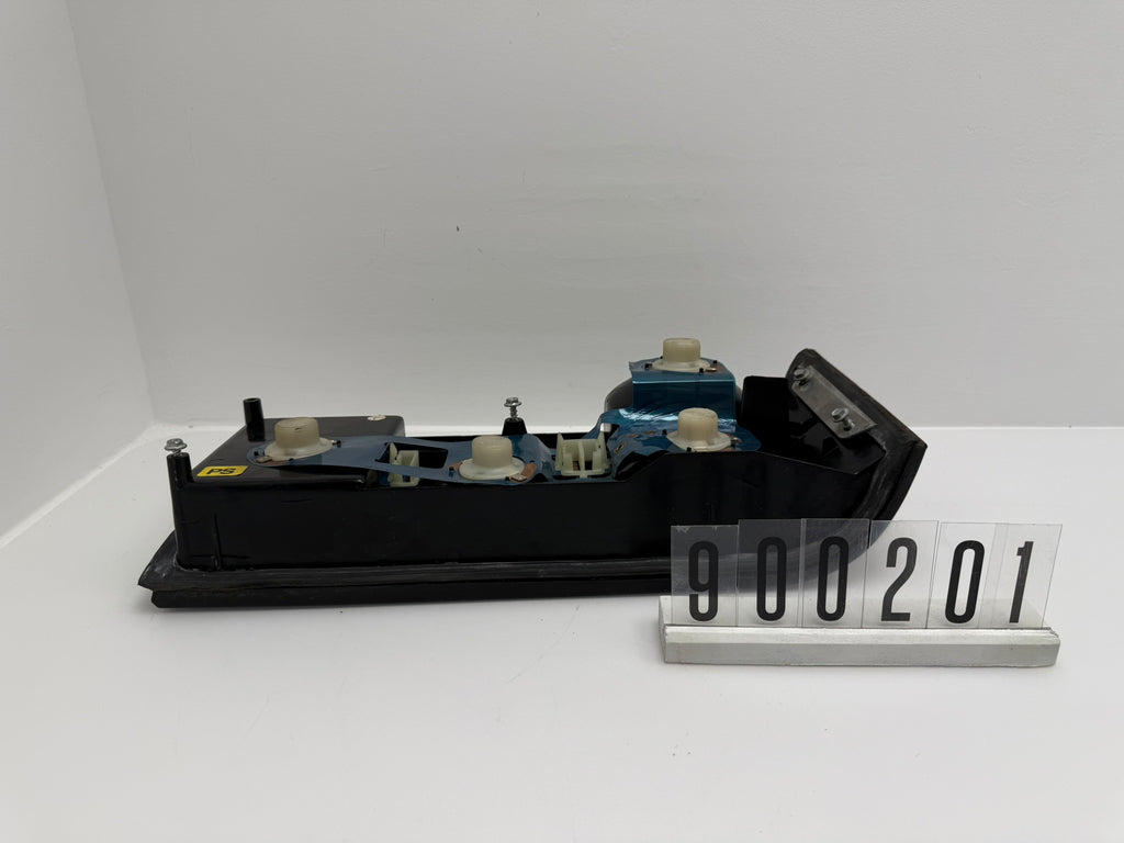 GM 90045093; 900 2 01;152  Opel Monza A Rückleuchte links