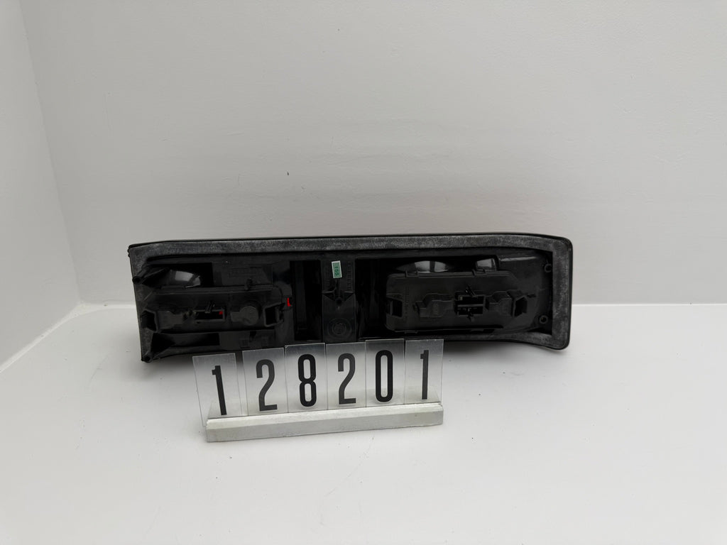 12851748; 128 2 01; 155 Opel G.M. Rekord E E1 SR/E Rückleuchte links