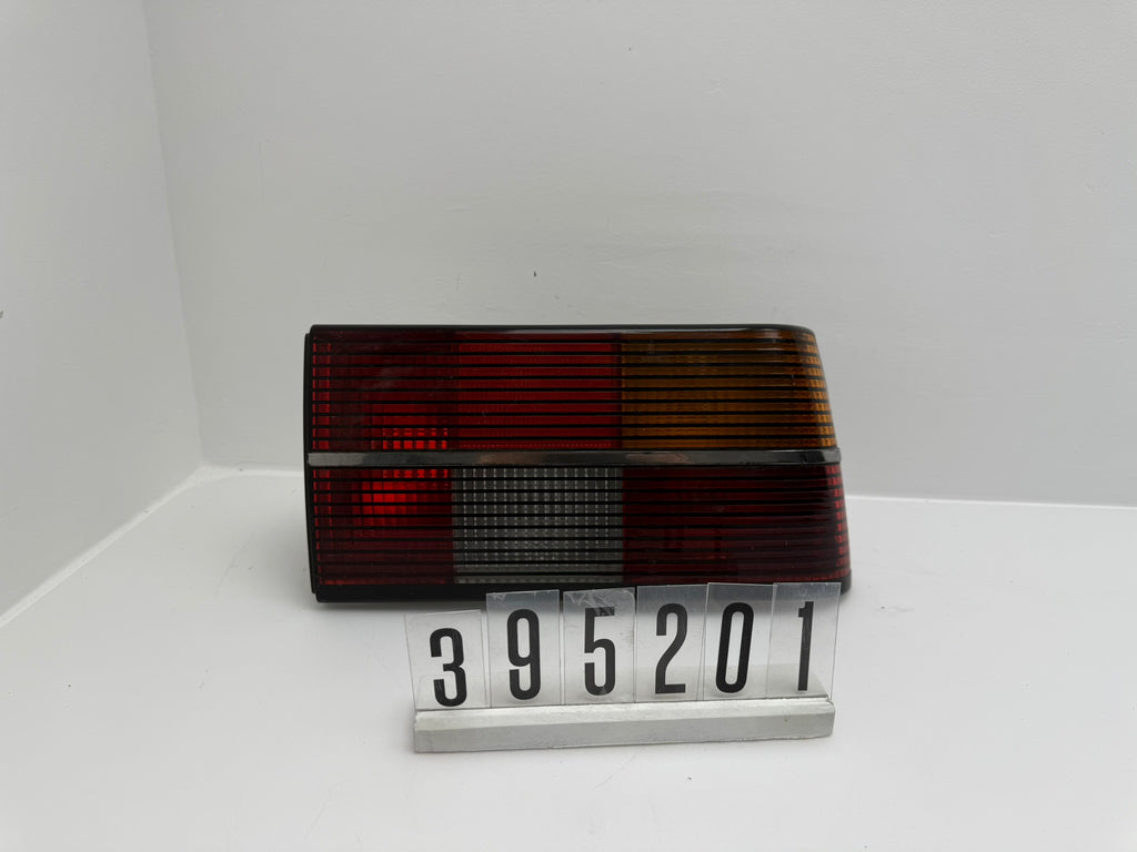 395 062; 395 2 01; 161 OPEL ASCONAA; B C RÜCKLEUCHTE RECHTS