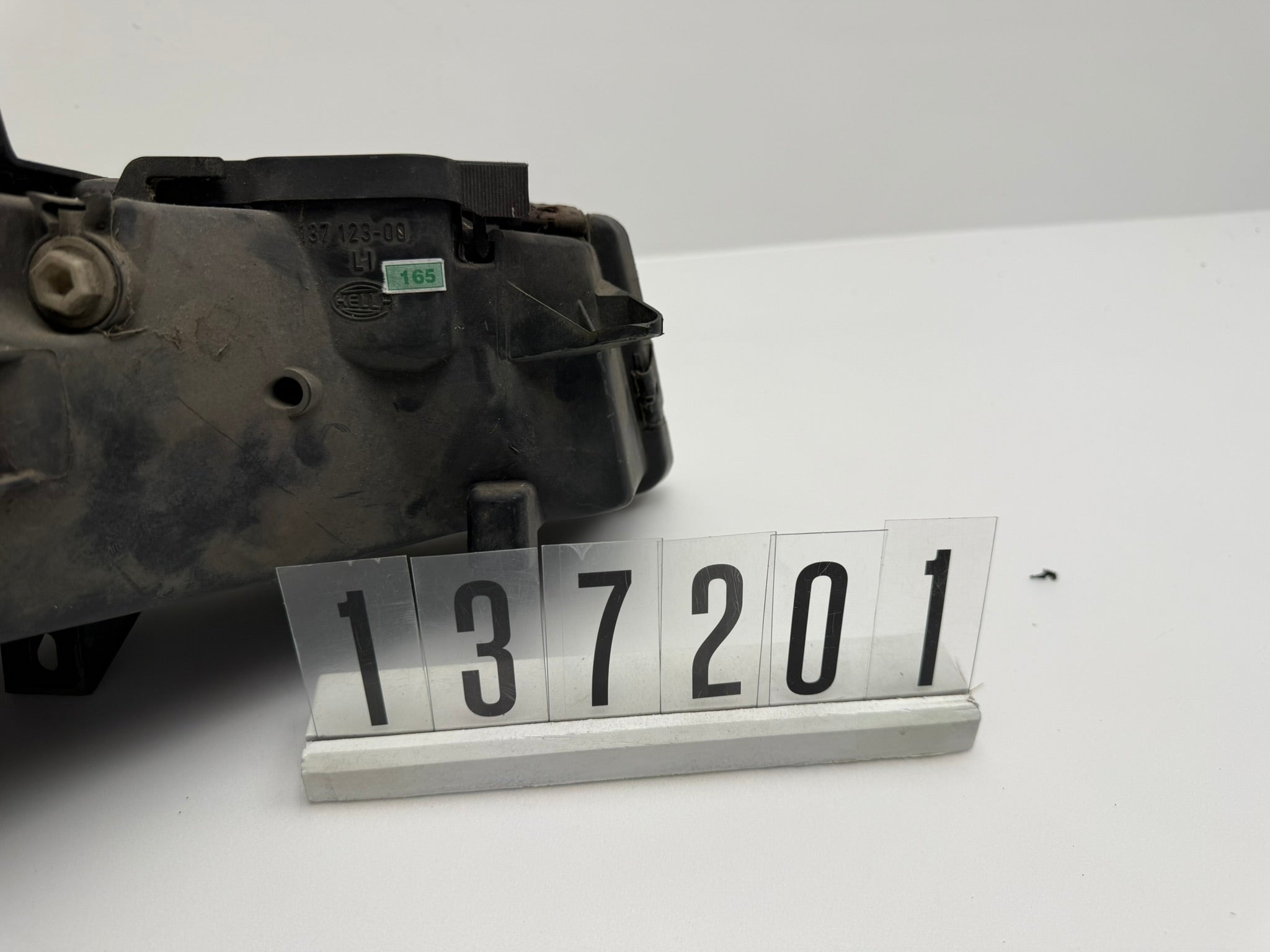 13712300; 137 2 01; 165 OPEL CALIBRA Básico Scheinwerfer Rechts