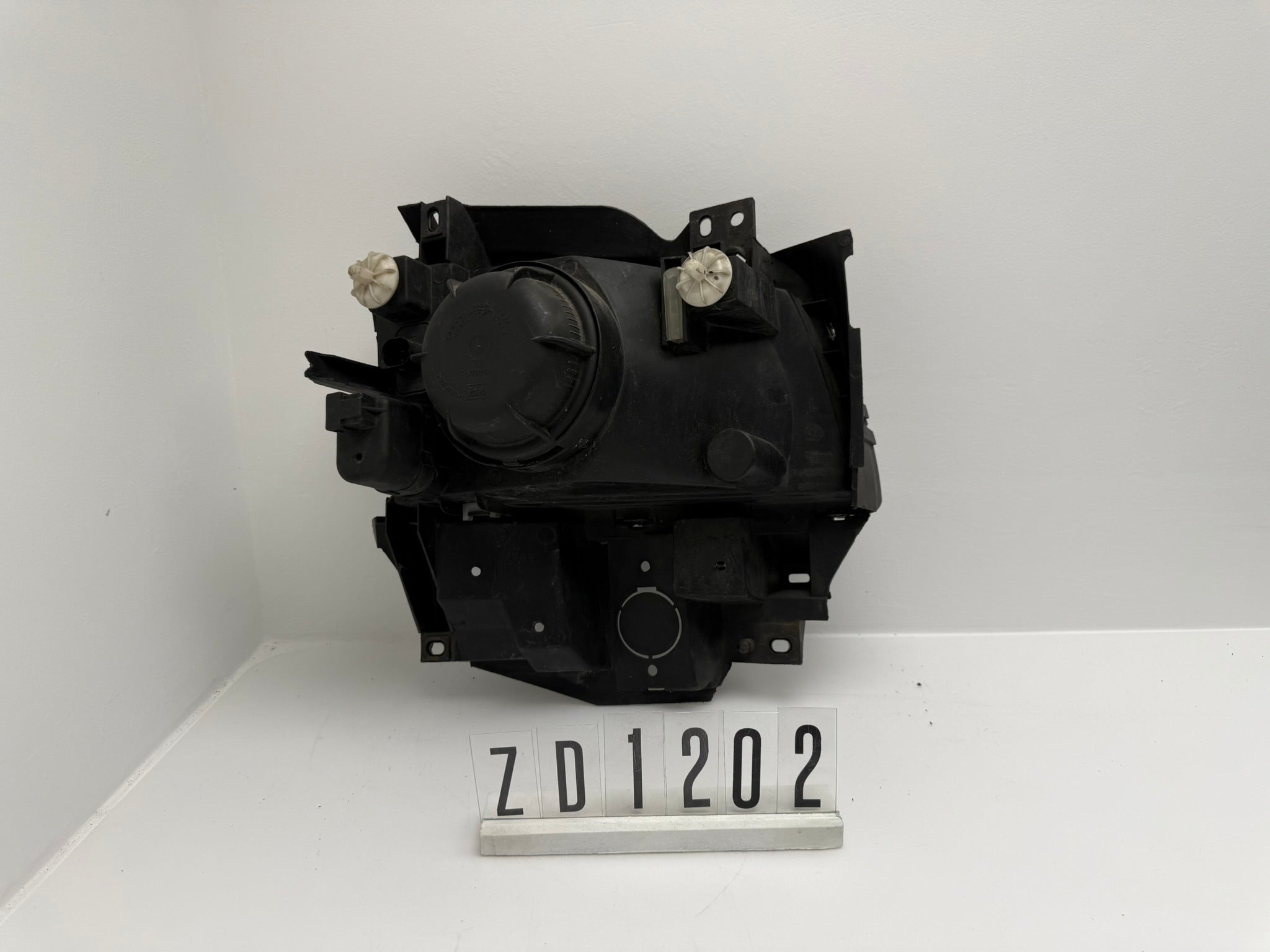 701941009C; ZD1 2 02; 167 VW T4 70/7D Scheinwerfer Links