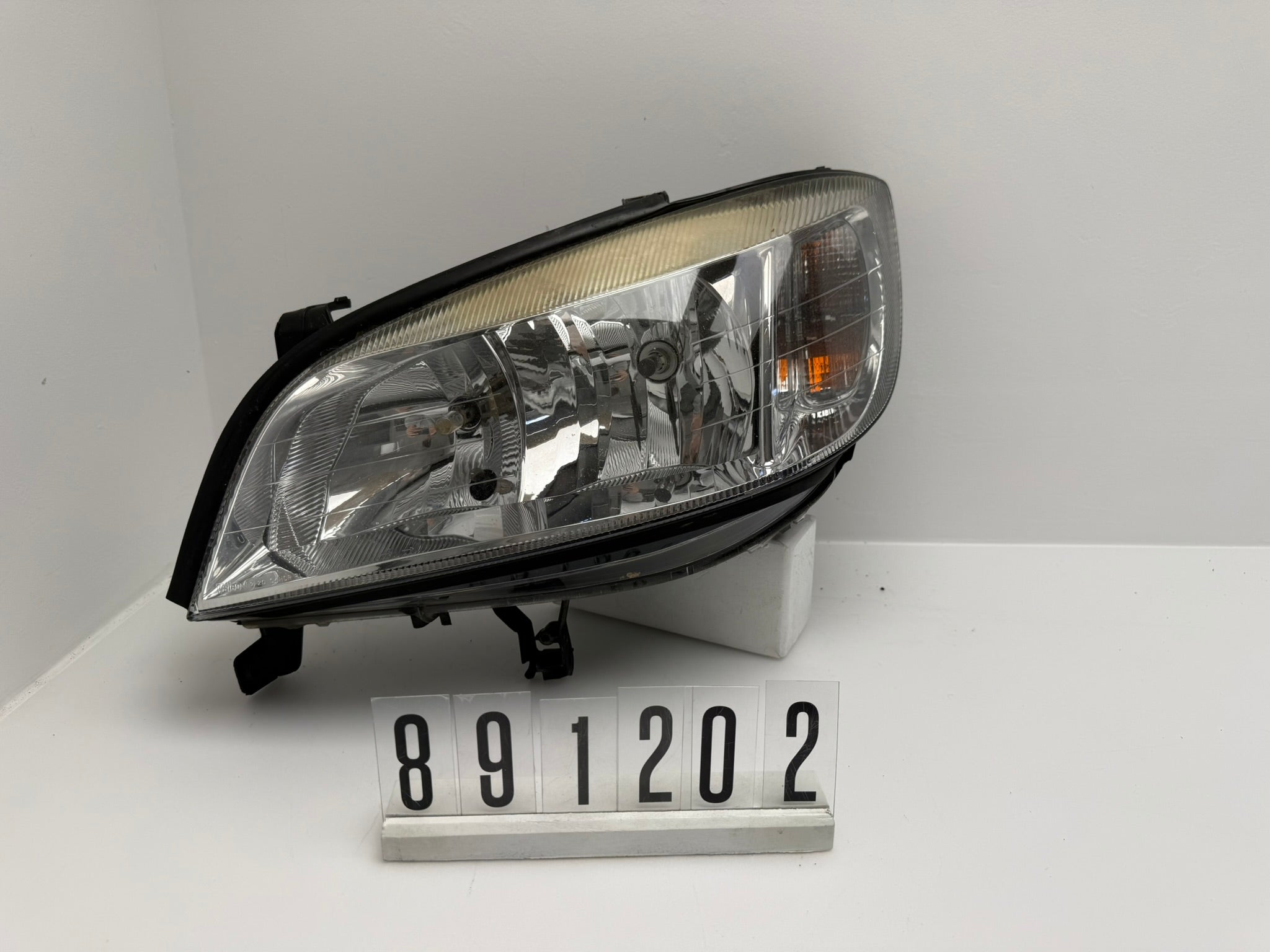 89100054; 891 2 02; 169 OPEL Zafira A Scheinwerfer Halogen Links