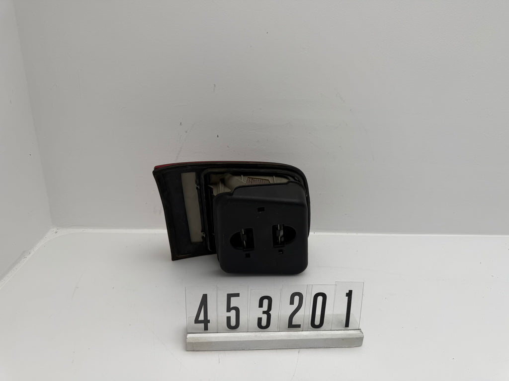 45300; 453 2 01; 172 OPEL OMEGA B Innenrückleuchte Rechts