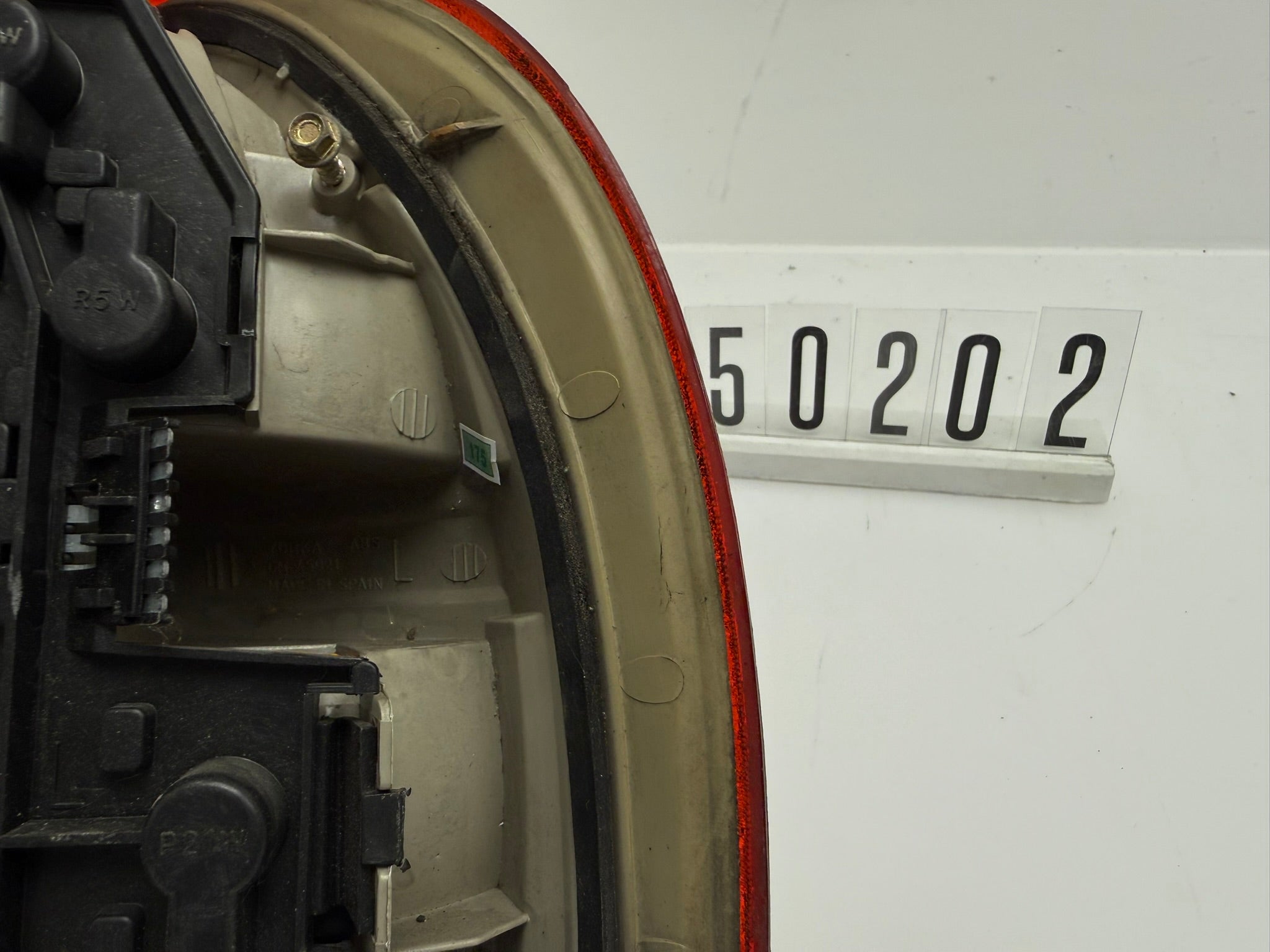45021; 450 2 02; 175 Opel Corsa B Rückleuchte Links