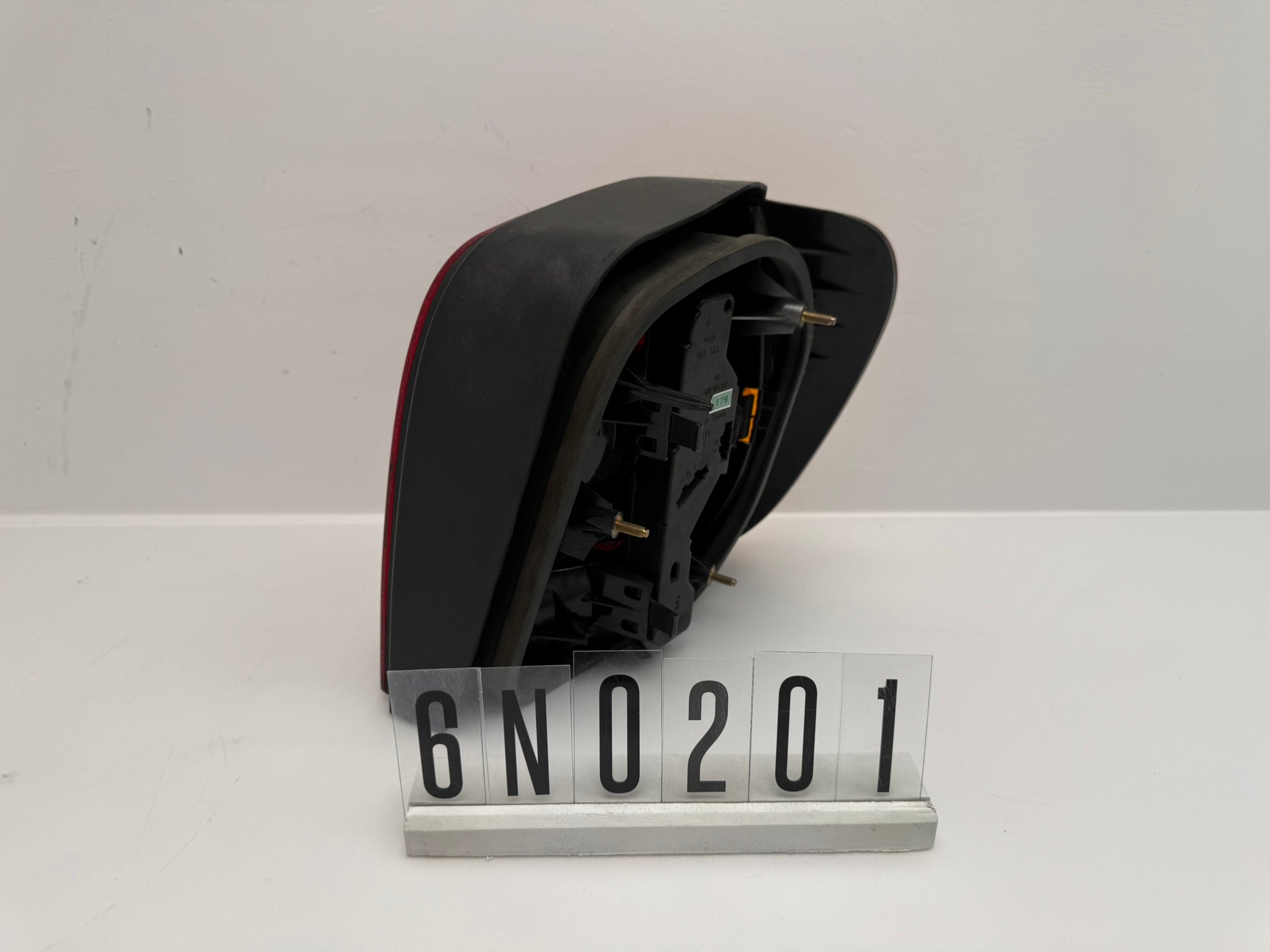 6N0 945 257; 6N0 2 01; 179 POLO 6N1 Rücklicht links