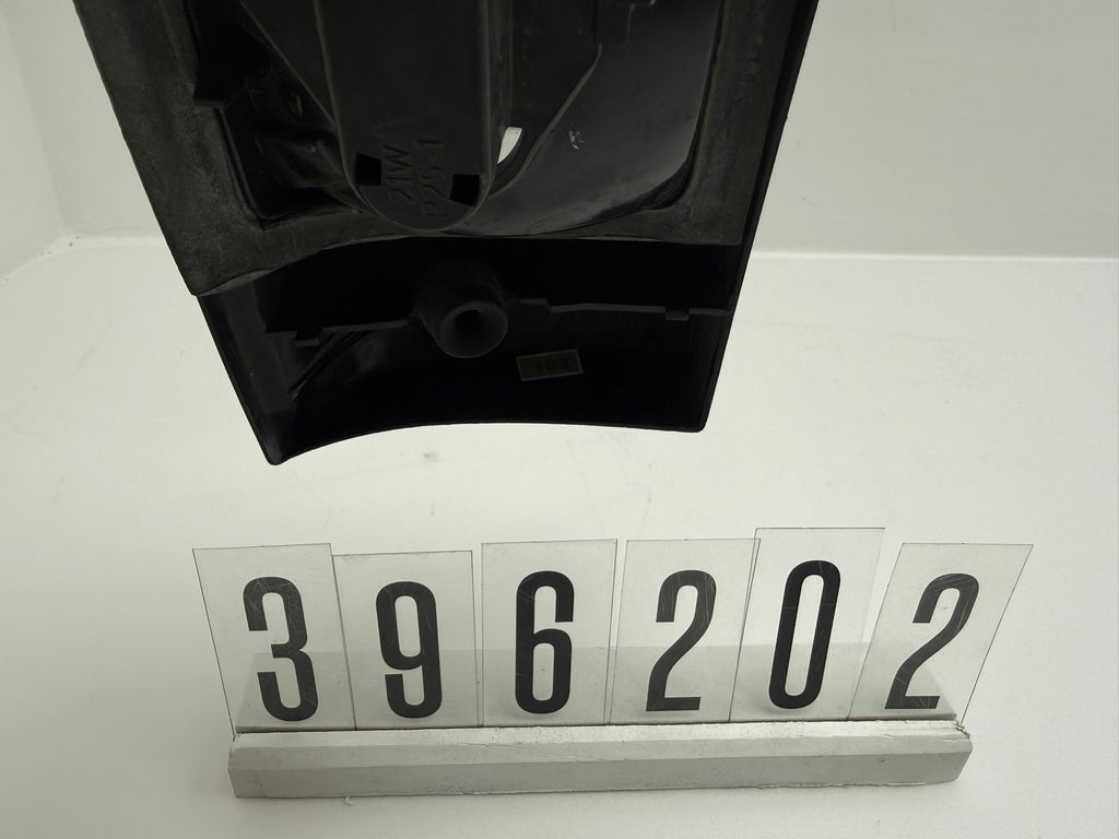 396 082;396 2 02-03; 183-184 OPEL KADETT D Rückleuchte rechts
