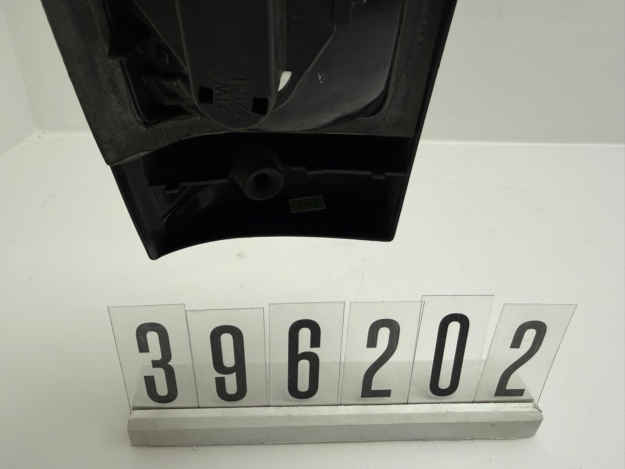 396 082;396 2 02-03; 183-184 OPEL KADETT D Rückleuchte rechts