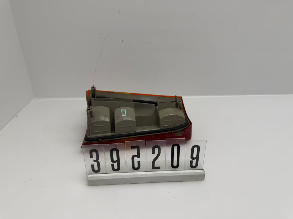 395.462; 395 2 09; 193 Opel Kadett E Rückleuchte rechts Yorka