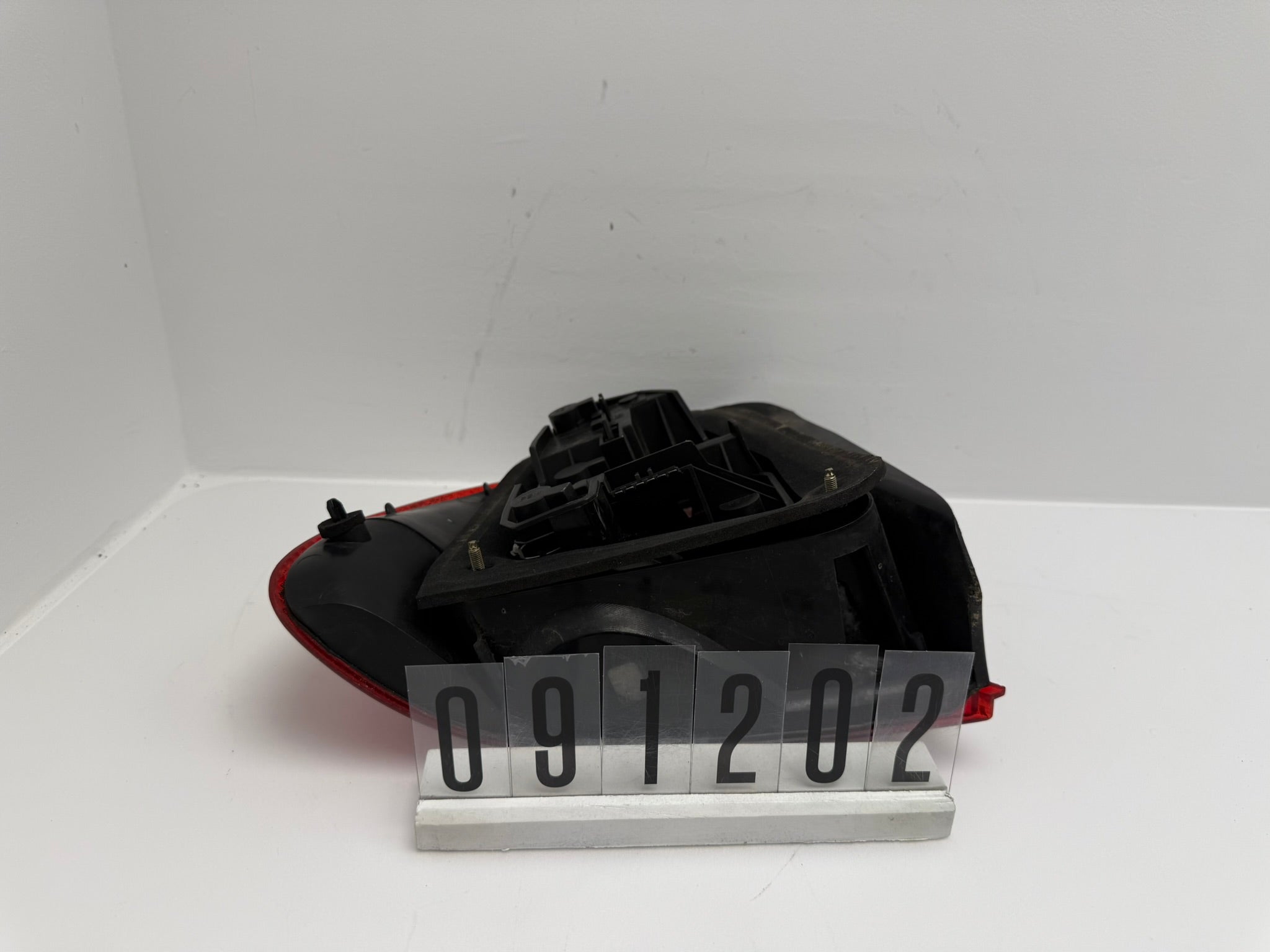 XFB101000; 091 2 02; 203 MG ROVER 45  Rückleuchte Rechts