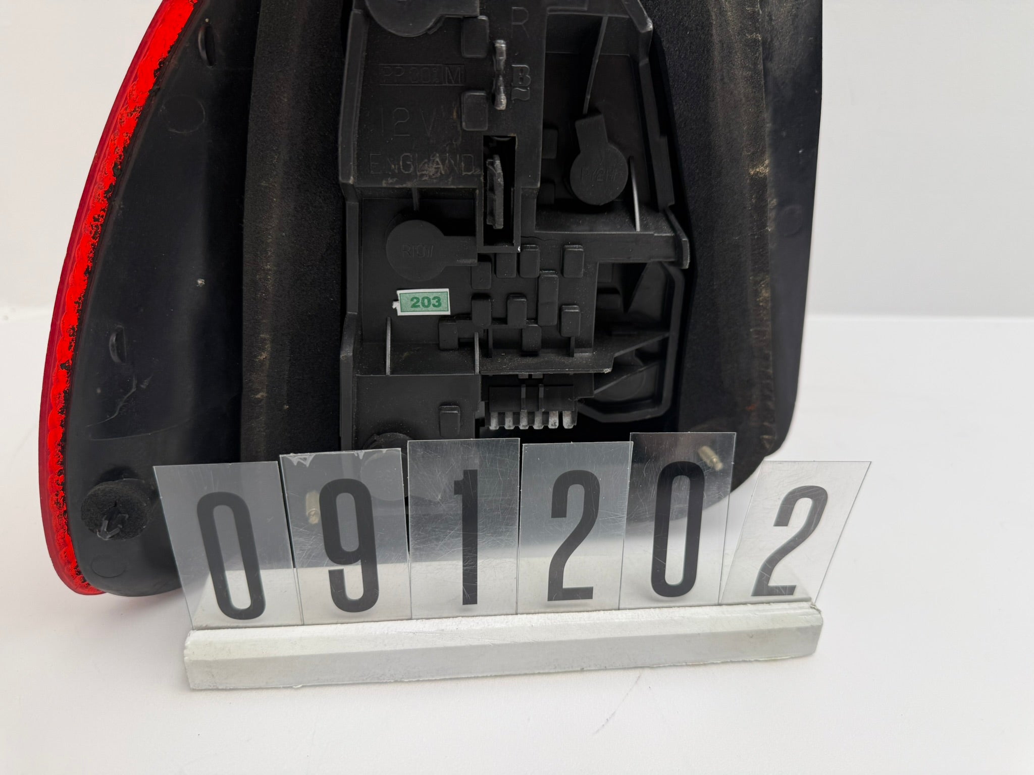 XFB101000; 091 2 02; 203 MG ROVER 45  Rückleuchte Rechts