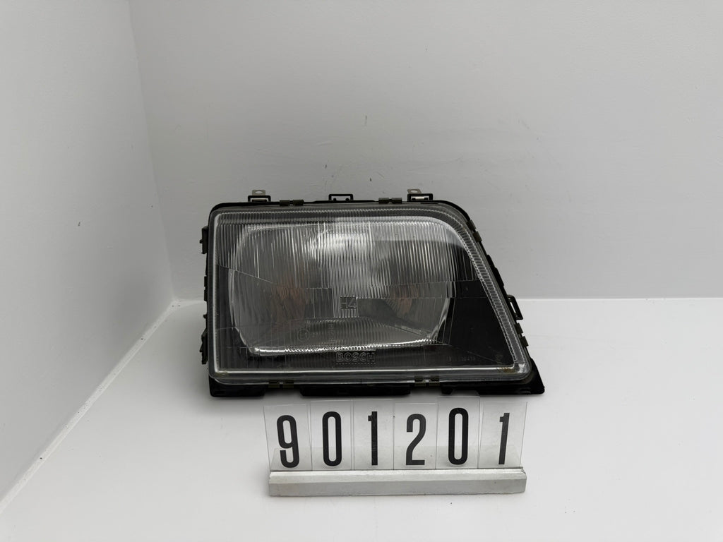 1305620488 / 24592R20; 901 2 01-02; 208-209 Opel Ascona Scheinwerfer rechts