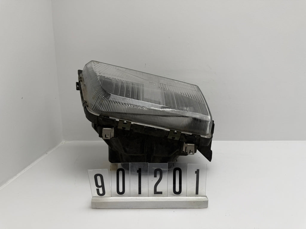 1305620488 / 24592R20; 901 2 01-02; 208-209 Opel Ascona Scheinwerfer rechts