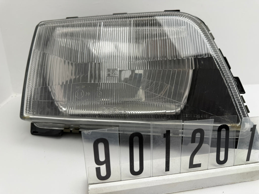 1305620488 / 24592R20; 901 2 01-02; 208-209 Opel Ascona Scheinwerfer rechts