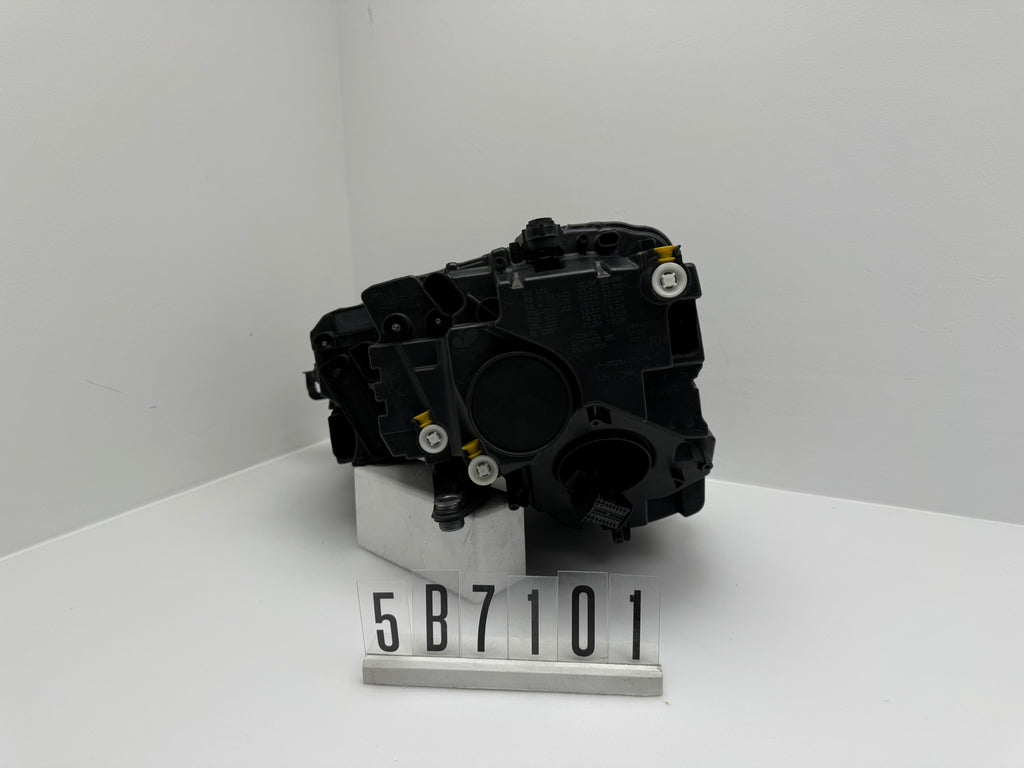 5B7 941 016 B; Skoda Karoq Scheinwerfer Full LED Rechts