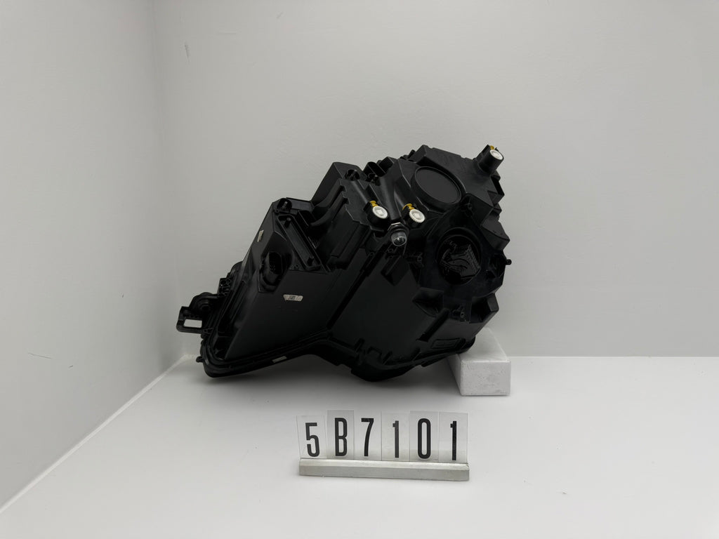 5B7 941 016 B; Skoda Karoq Scheinwerfer Full LED Rechts