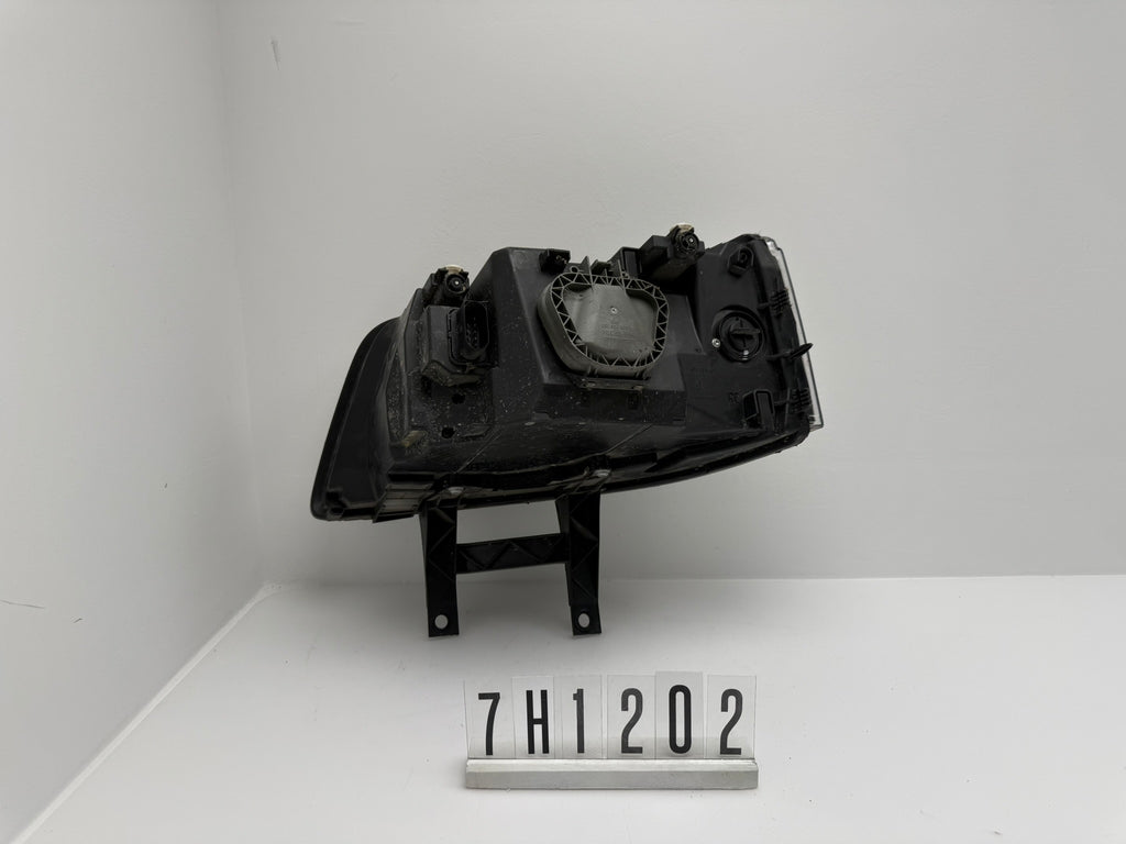 7H1 941 016 N / 7H1 941 016 S; 7H1 2 0-02; 226/228 VW TV T5 Scheinwerfer rechts