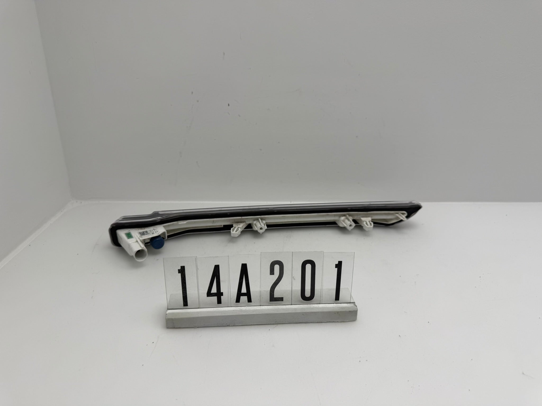 14A 941 654; 14A 2 01; 236 VW ID.7 LED Lichtleiste vorne rechts