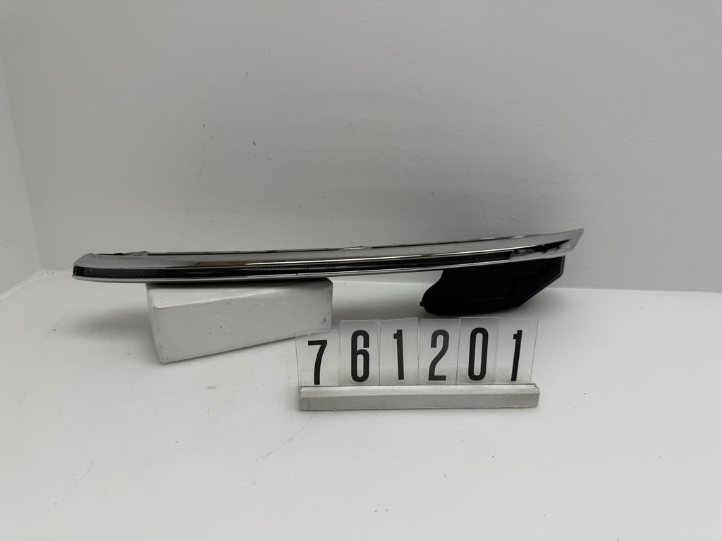 761.941.055; 761 2 01; 237 VW Touareg CR7 LED Tagfahrlicht linke Seite