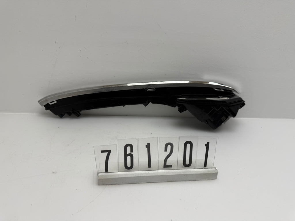 761.941.055; 761 2 01; 237 VW Touareg CR7 LED Tagfahrlicht linke Seite