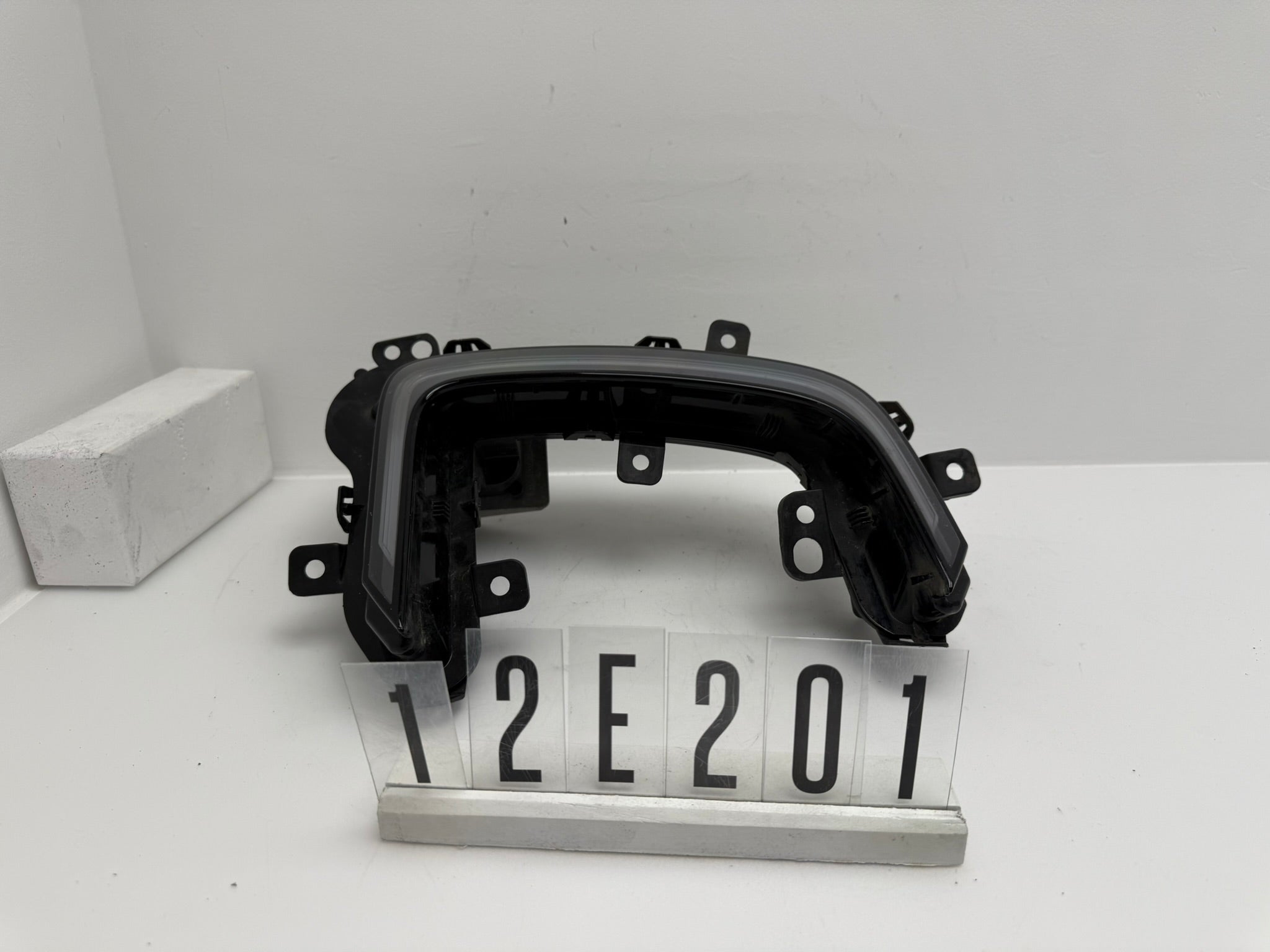 12E 941 055 E; 12E 2 01-04; 238-241 VW Up AA Tagfahrlicht Links