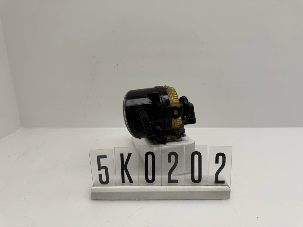 1TO 941 700 H; 5K0 2 02; 246 VW TOURAN Nebelscheinwerfer rechts