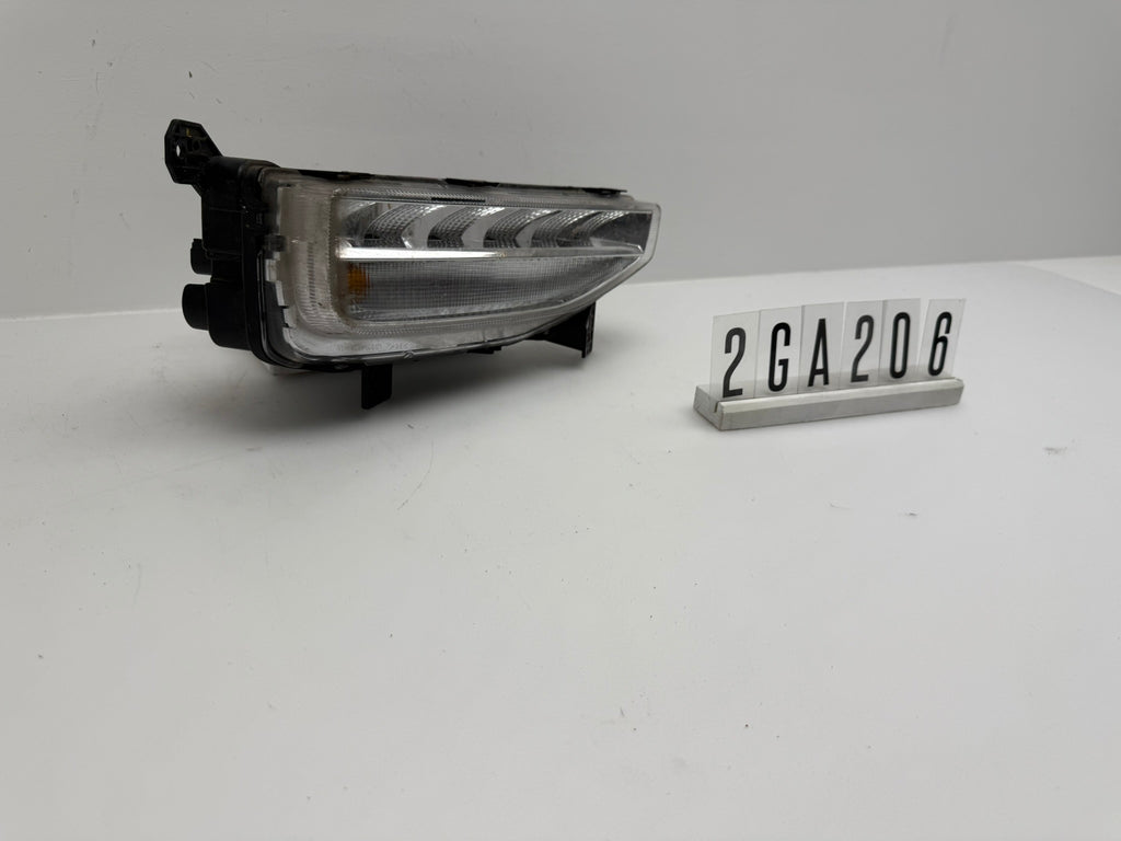 L90104862 / 2GA.941.055.J; 2GA 2 06; 250 VW T-Roc 2GA Nebelscheinwerfer links