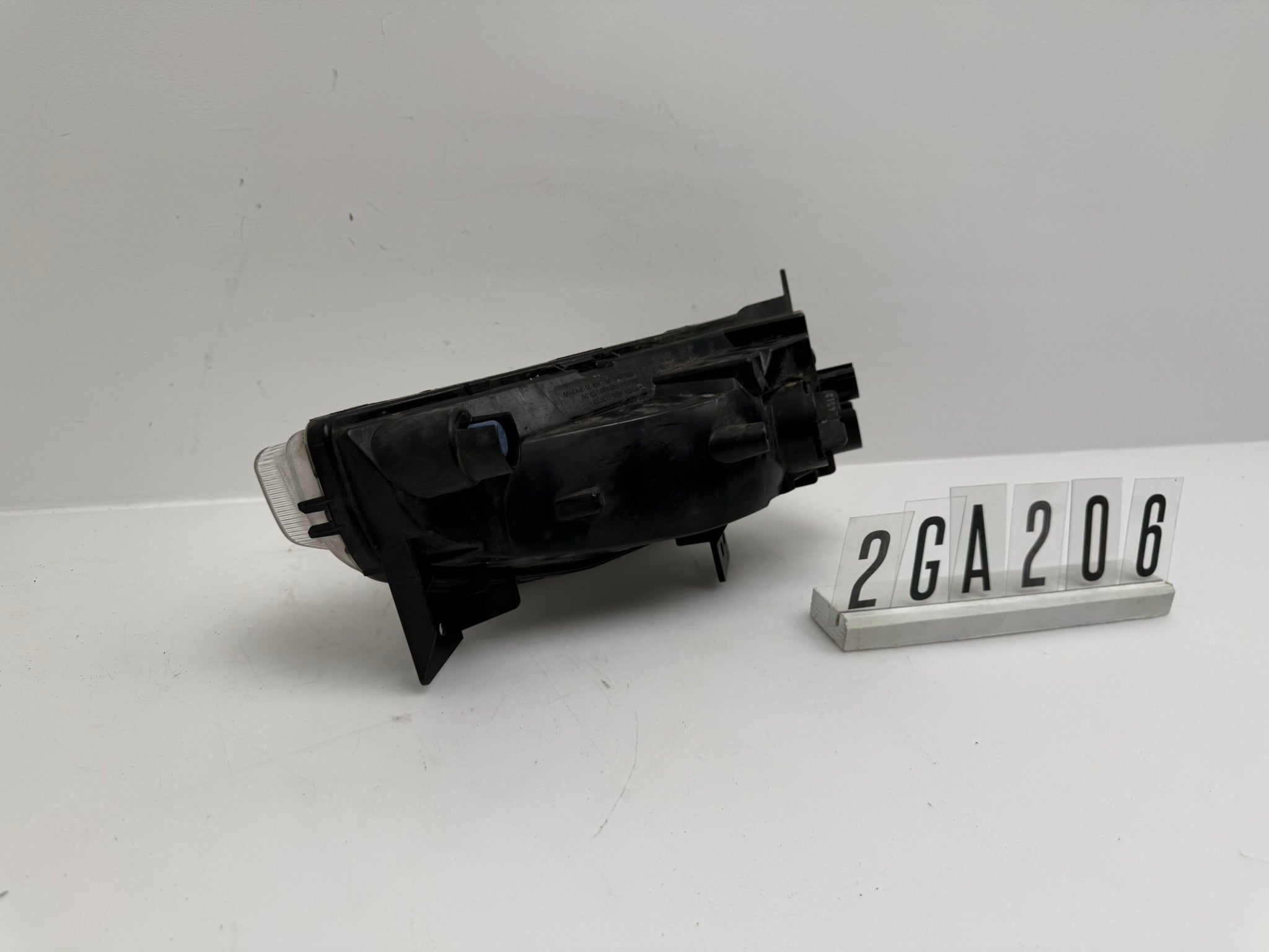 L90104862 / 2GA.941.055.J; 2GA 2 06; 250 VW T-Roc 2GA Nebelscheinwerfer links