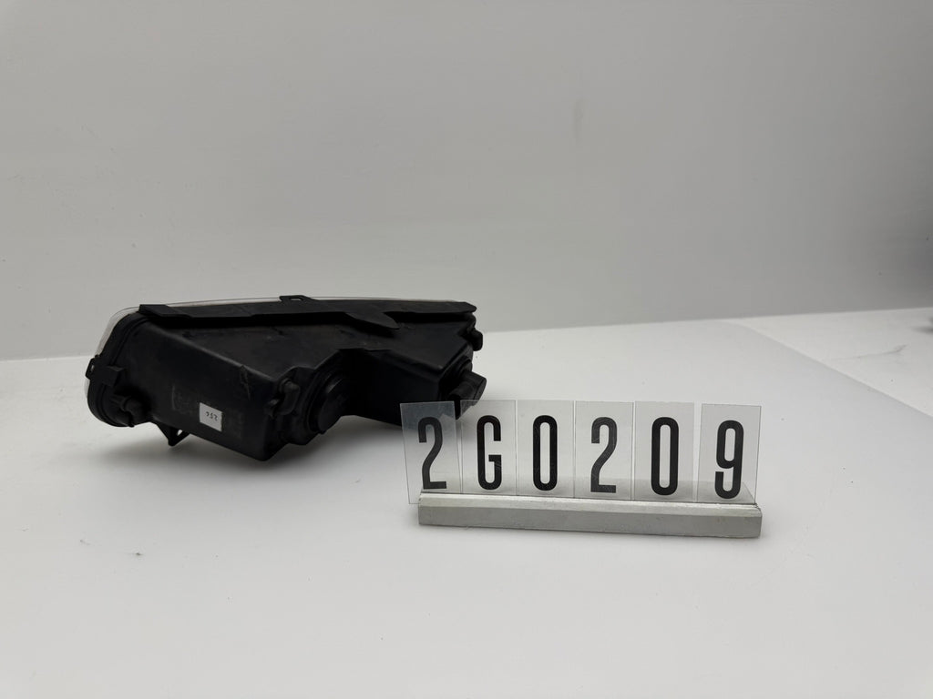 1ND010377-101; 2G0 2 09; 256  VW POLO H8 6R1 6C1 5 Van Nebelscheinwerfer