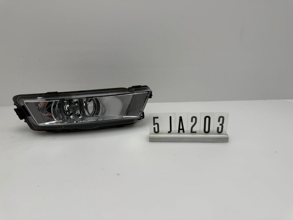 5JA.941.700; 5JA 2 03; 269 Skoda Rapid NH Nebelscheinwerfer rechts