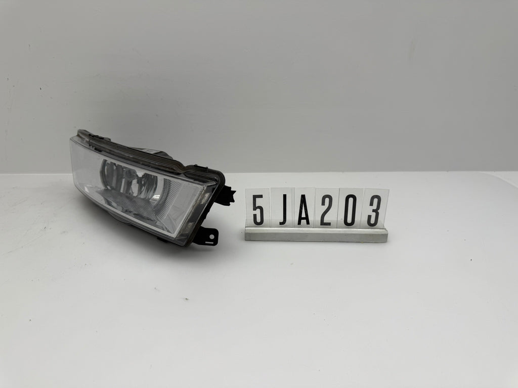 5JA.941.700; 5JA 2 03; 269 Skoda Rapid NH Nebelscheinwerfer rechts